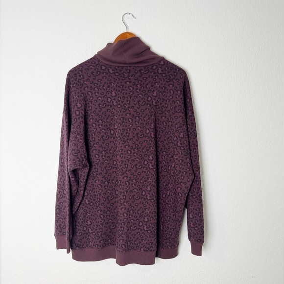 American Eagle Leopard Print Turtleneck Sweater - Picture 3 of 5